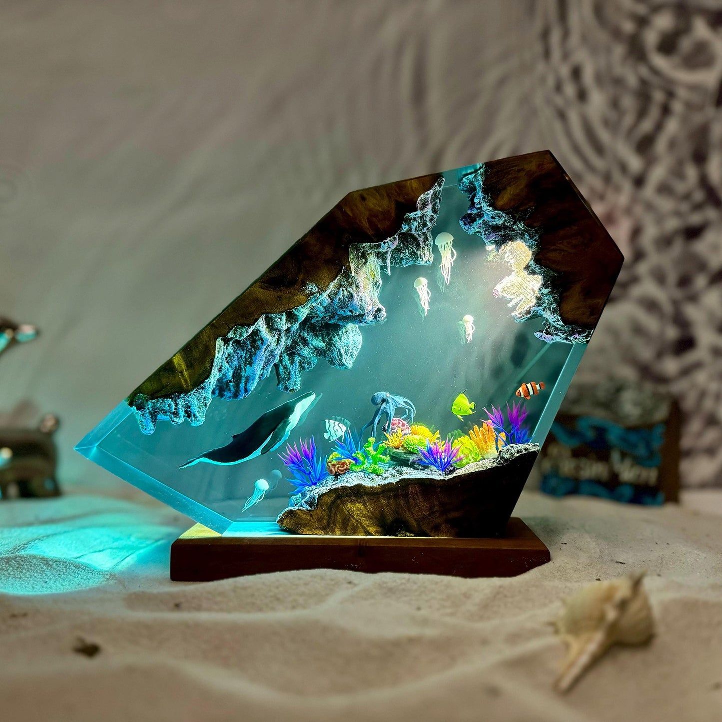 Whale & Jellyfish Resign Lamp